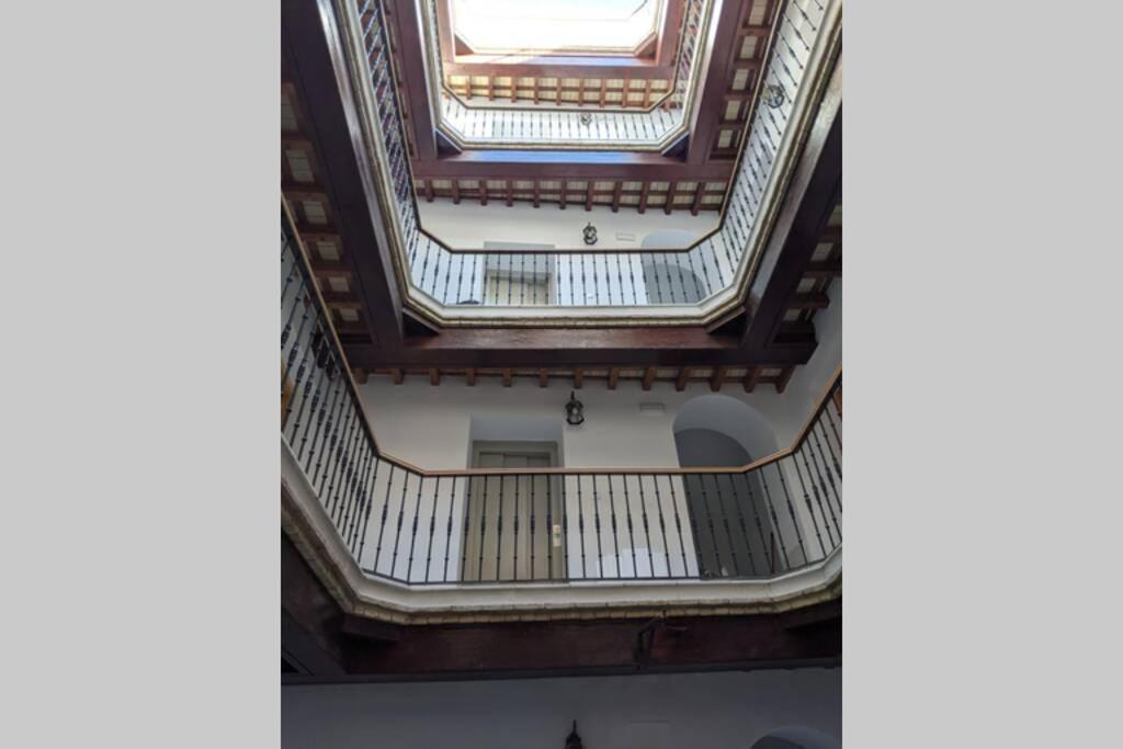 Lindo Apartamento En El Centro Historico De Cadiz Bagian luar foto